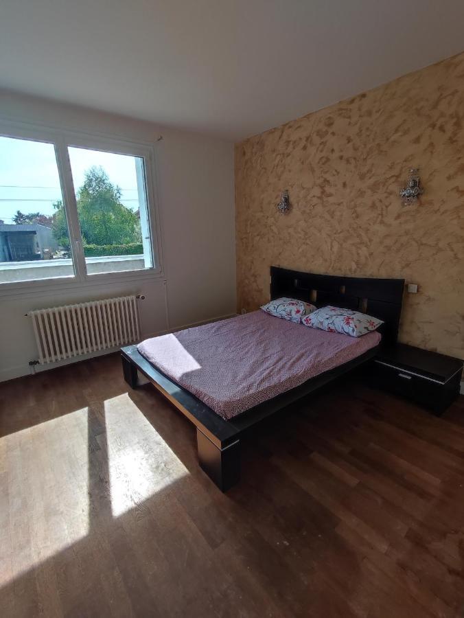Agreable Appartement Familial Avec Jardin بلْوا المظهر الخارجي الصورة