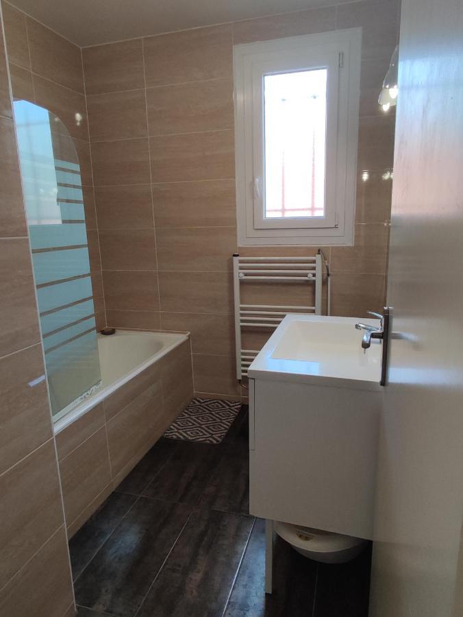 Agreable Appartement Familial Avec Jardin بلْوا المظهر الخارجي الصورة